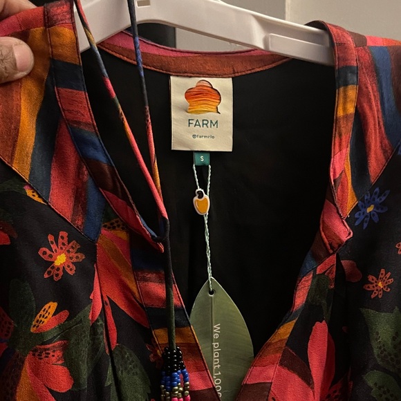 Farm Rio Black Banana Sky
Mini Dress Colorful Floral Dress Size Small NWT - Picture 9 of 14